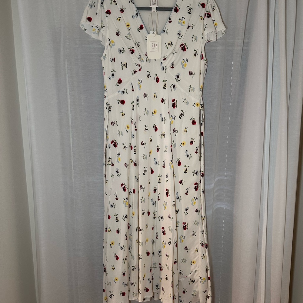 Cream and Black Flutter Sleeve Maxi Sundress